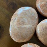 Peach Moonstone Palmstones